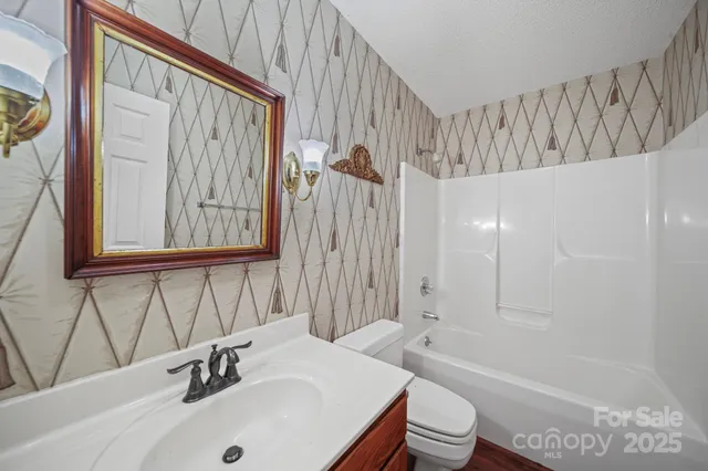 $217,900 | 401 Wellington Hills Circle, Salisbury, NC 28147