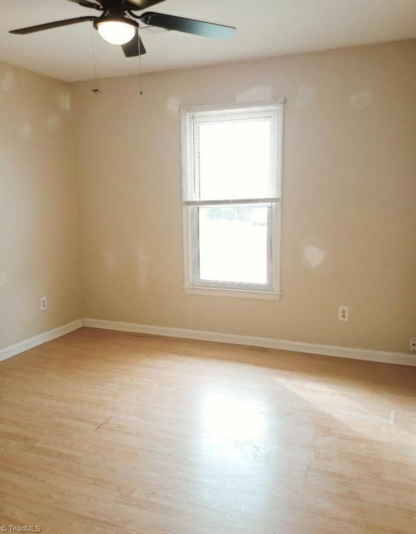 528 Apple Ridge Road Greensboro, NC 27406 - Photo 12 of 15