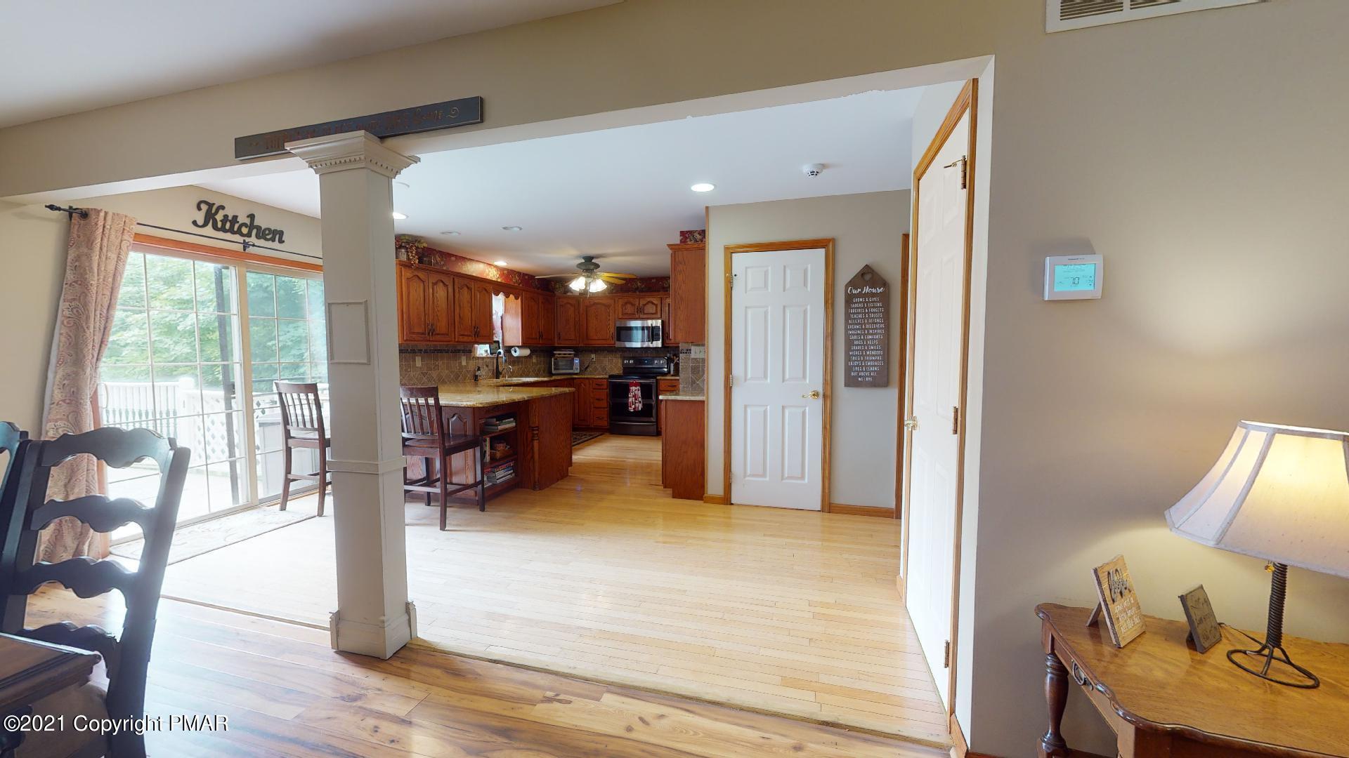 3249 Turkey Hill Road Stroudsburg, PA 18360 - Photo 15 of 44 94B71391-3141-4593-B777-4918444C64BD
