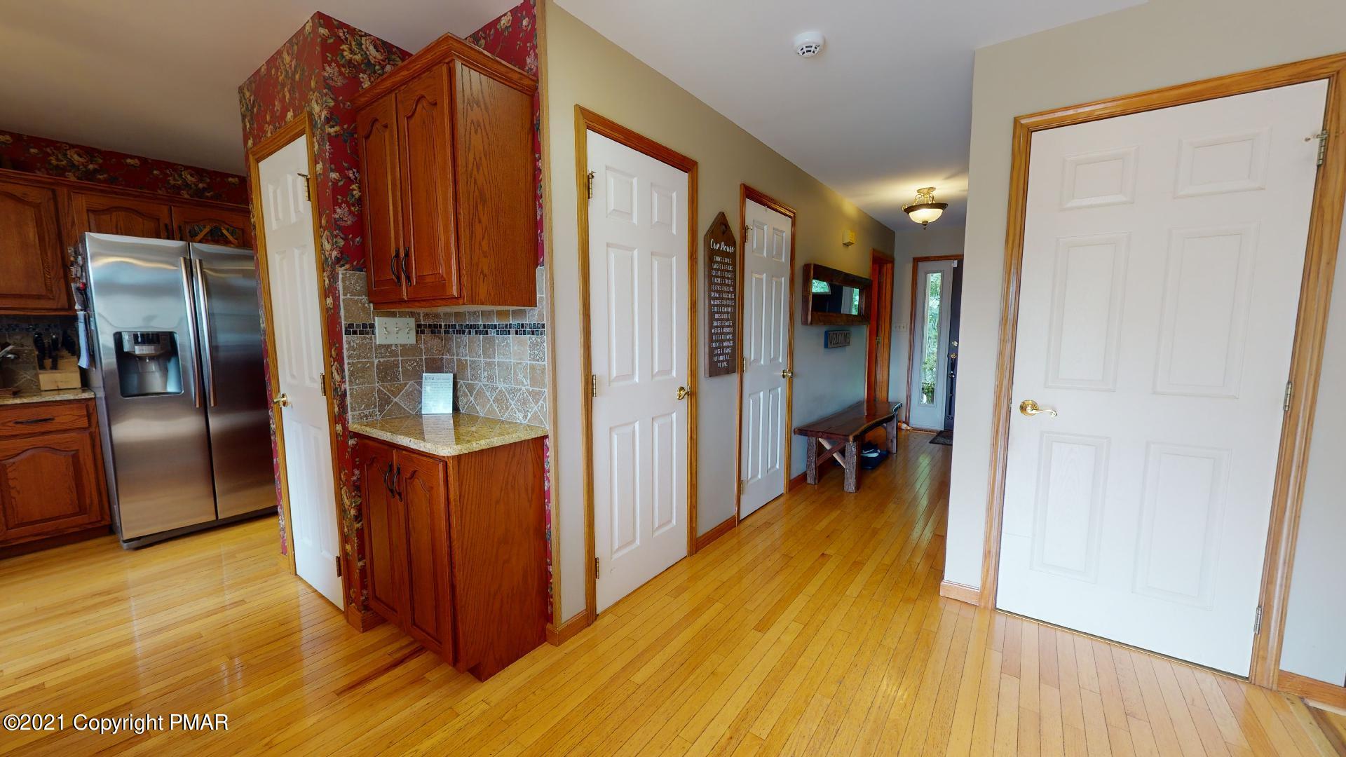 3249 Turkey Hill Road Stroudsburg, PA 18360 - Photo 22 of 44 1F9996BF-26A6-4A33-BB08-C222602184D4