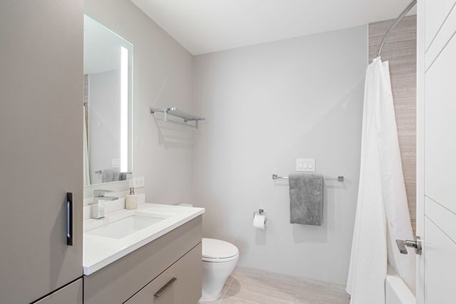 $1,420,000 | 40 Traveler Street, Unit 608, Boston, MA 02118