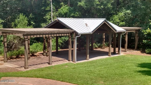 $199,500 | 9886 Summer Creek Drive, Southport, FL 32409