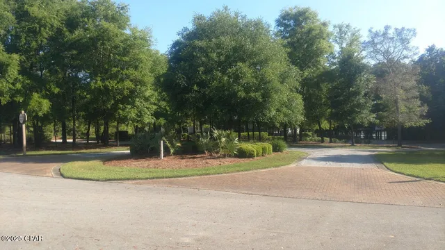 $199,500 | 9886 Summer Creek Drive, Southport, FL 32409