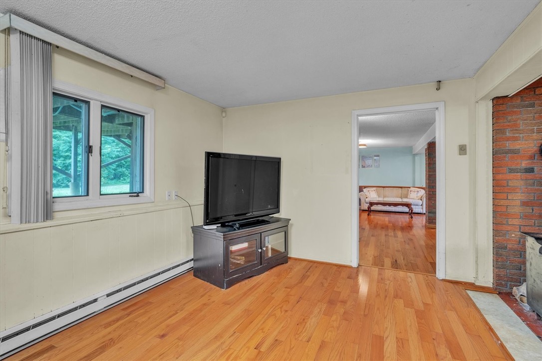 12 Waterman Street Killingly, CT 06239 - Photo 23 of 44