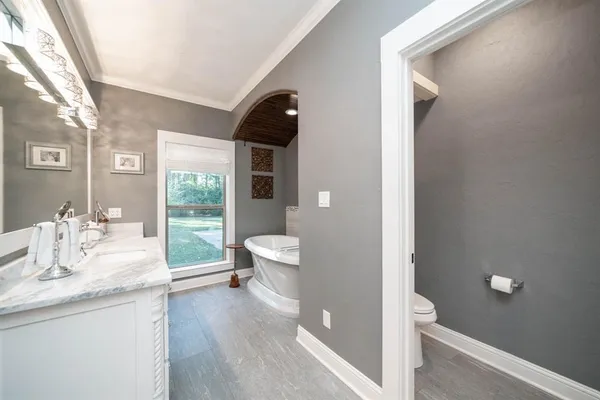 $690,000 | 491 Hall Drive, Longview, TX 75605