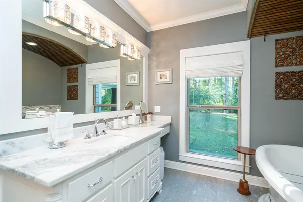 $690,000 | 491 Hall Drive, Longview, TX 75605