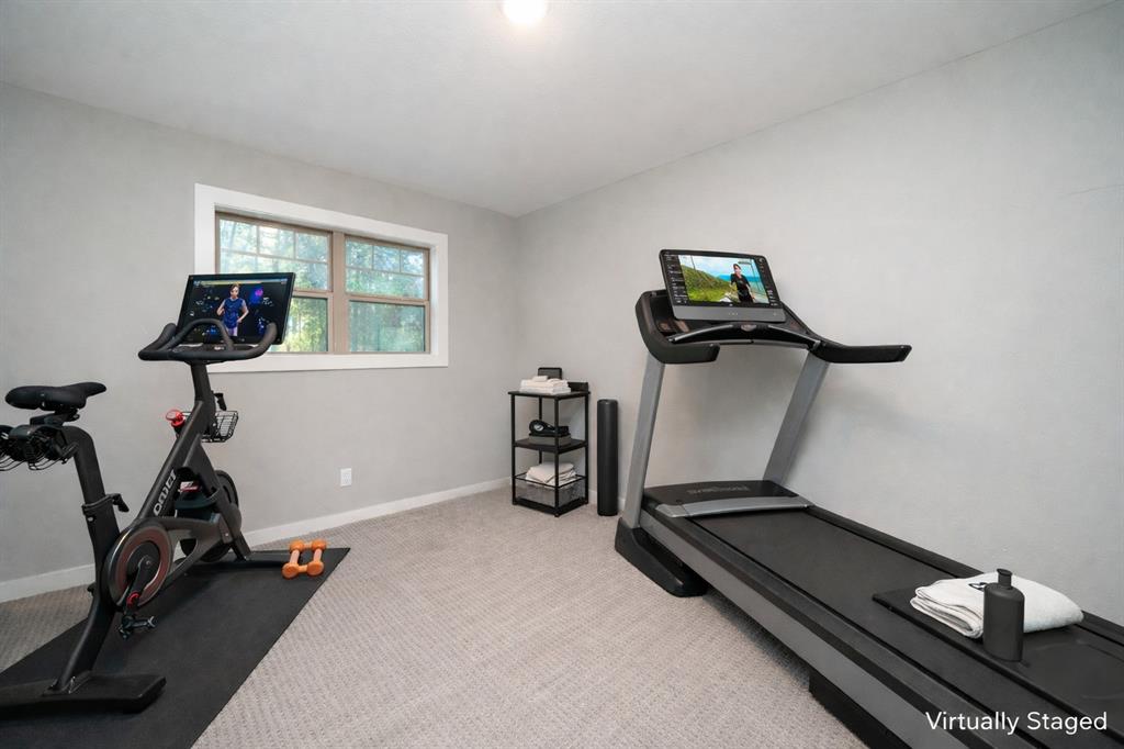 491 Hall Drive Longview, TX 75605 - Photo 32 of 40 Bonus space upstairs