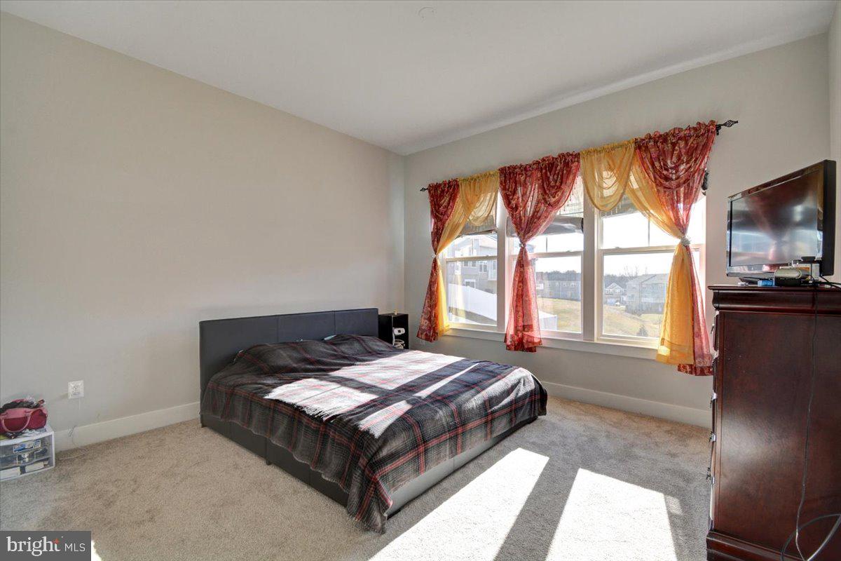 2871 Town View Circle New Windsor, MD 21776 - Photo 15 of 34