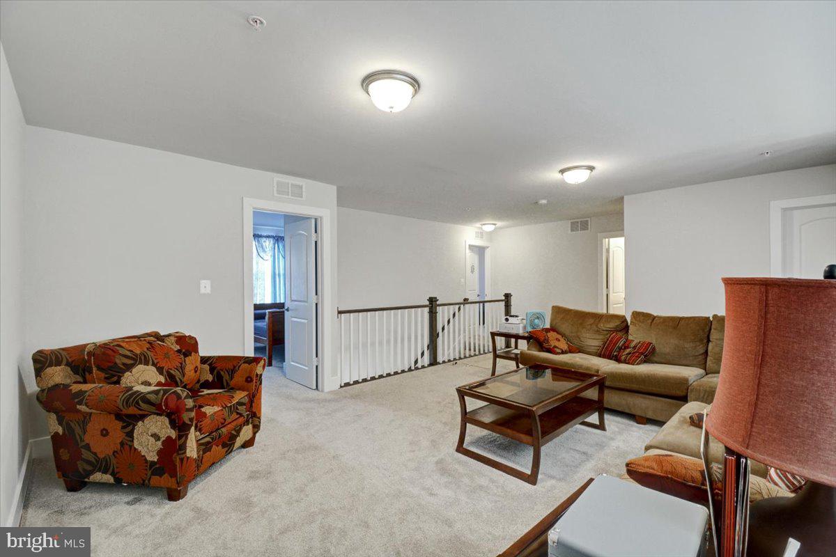 2871 Town View Circle New Windsor, MD 21776 - Photo 23 of 34