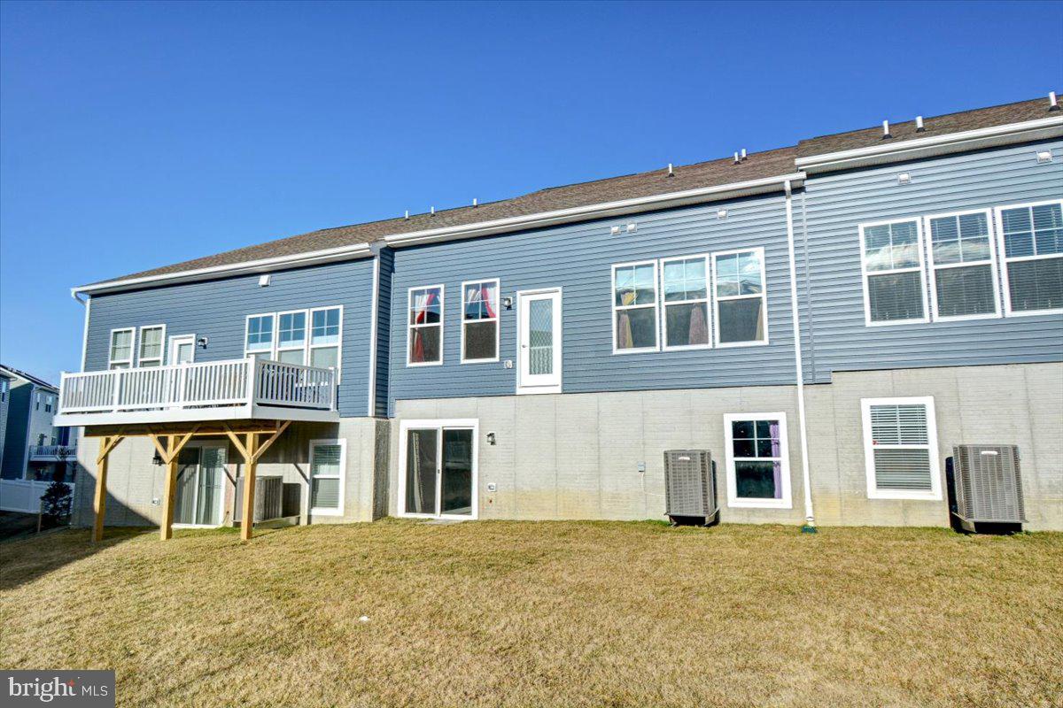 2871 Town View Circle New Windsor, MD 21776 - Photo 30 of 34