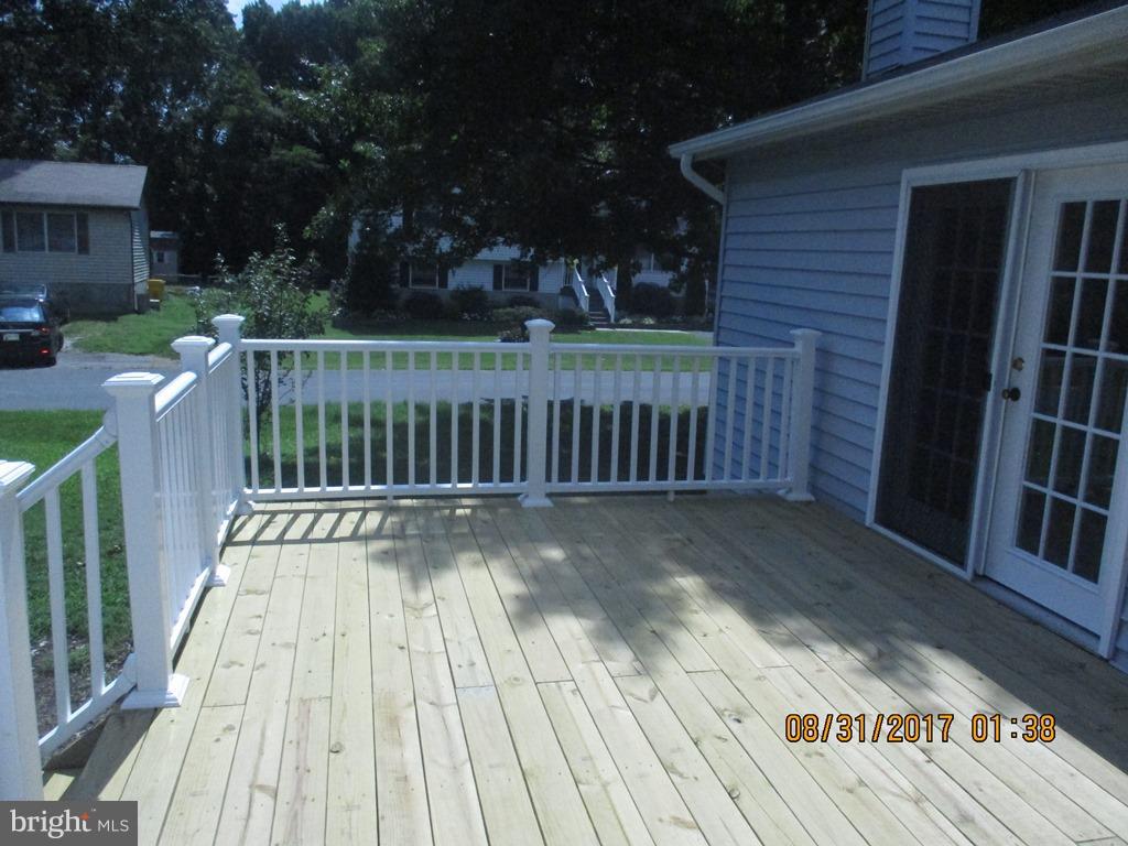 5775 Robin Road Deale, MD 20751 - Photo 5 of 24 Exterior (Rear)