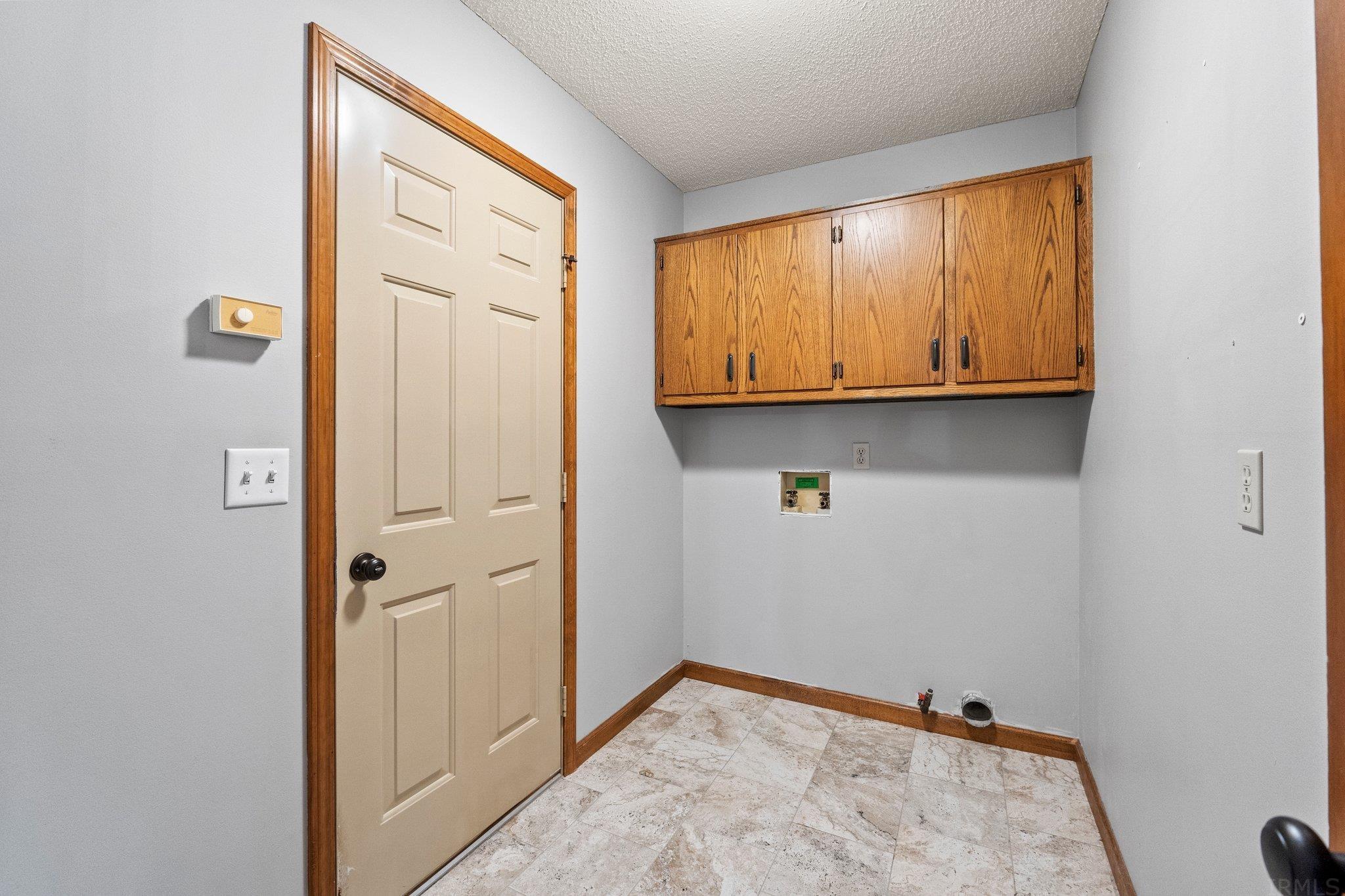 9026 Spring Forest Drive Fort Wayne, IN 46804 - Photo 19 of 36