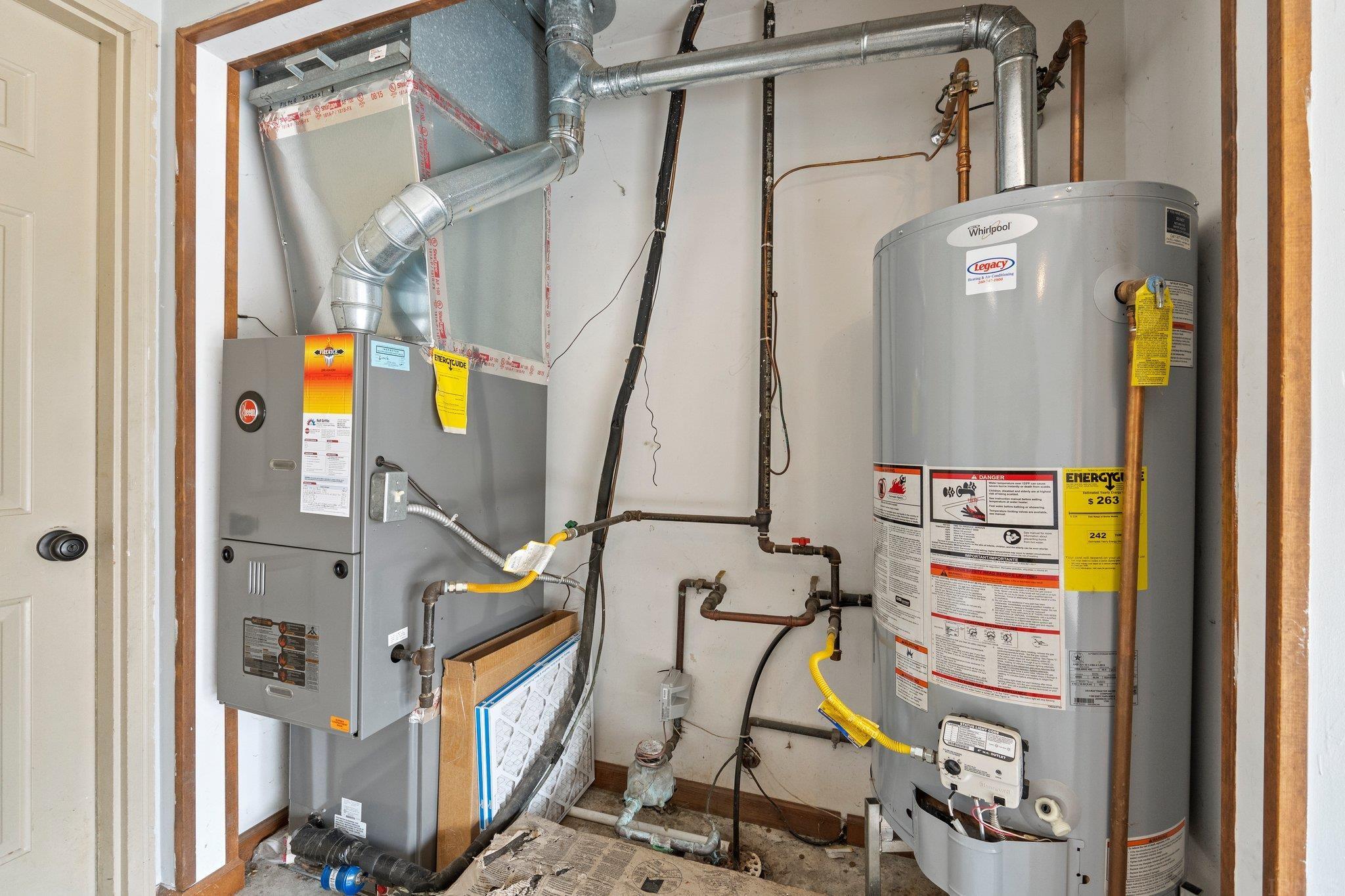 9026 Spring Forest Drive Fort Wayne, IN 46804 - Photo 21 of 36