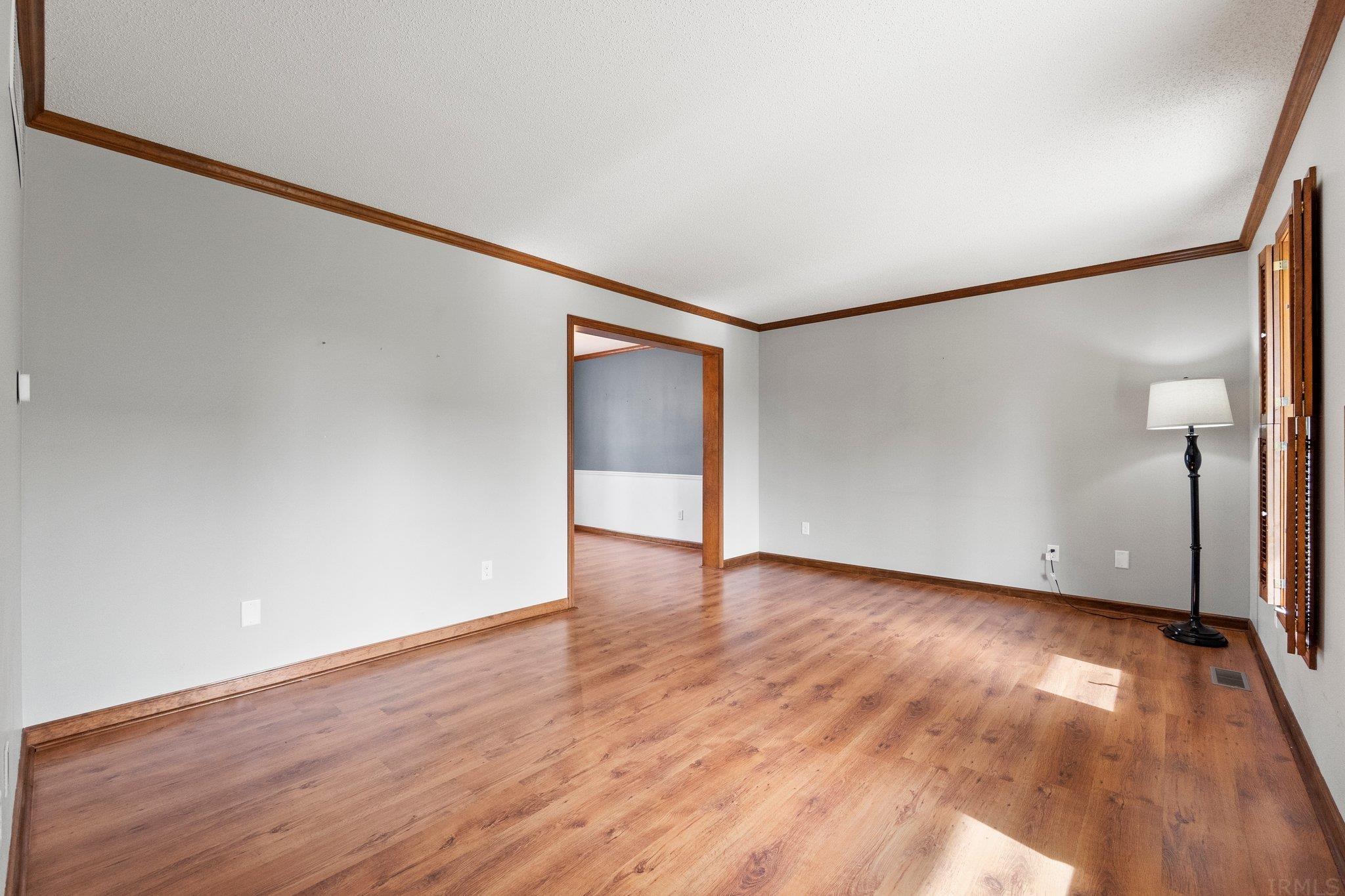 9026 Spring Forest Drive Fort Wayne, IN 46804 - Photo 9 of 36