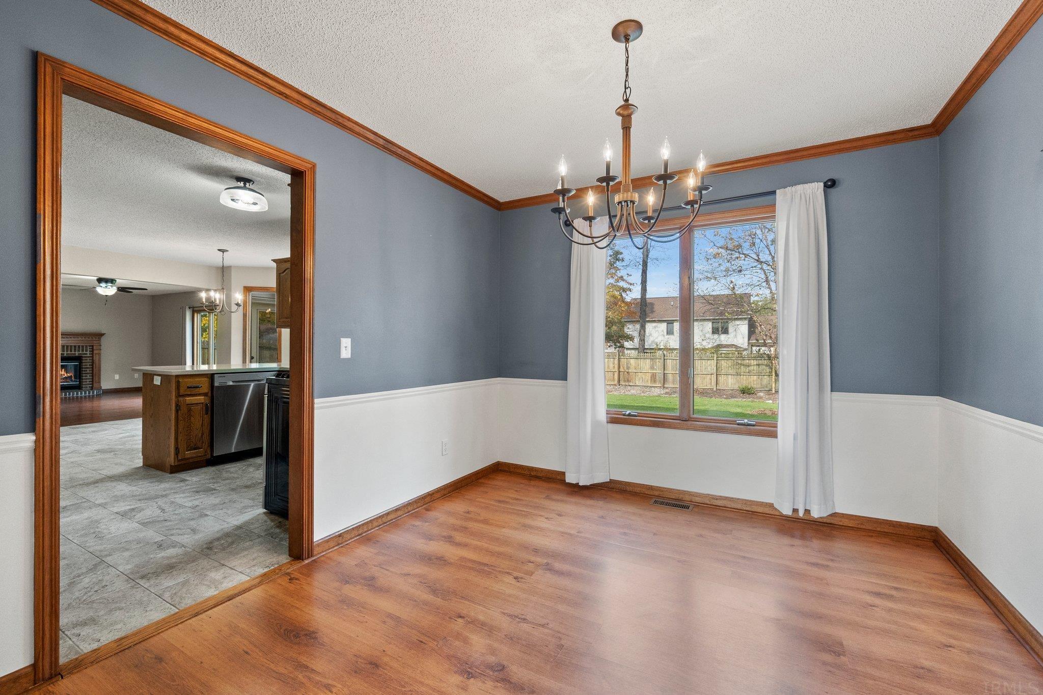 9026 Spring Forest Drive Fort Wayne, IN 46804 - Photo 10 of 36