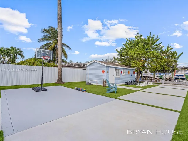 $1,700,000 | 3341 Northwest 20th Street, Miami, FL 33142