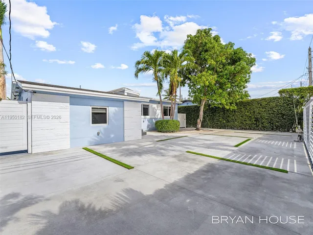 $1,700,000 | 3341 Northwest 20th Street, Miami, FL 33142