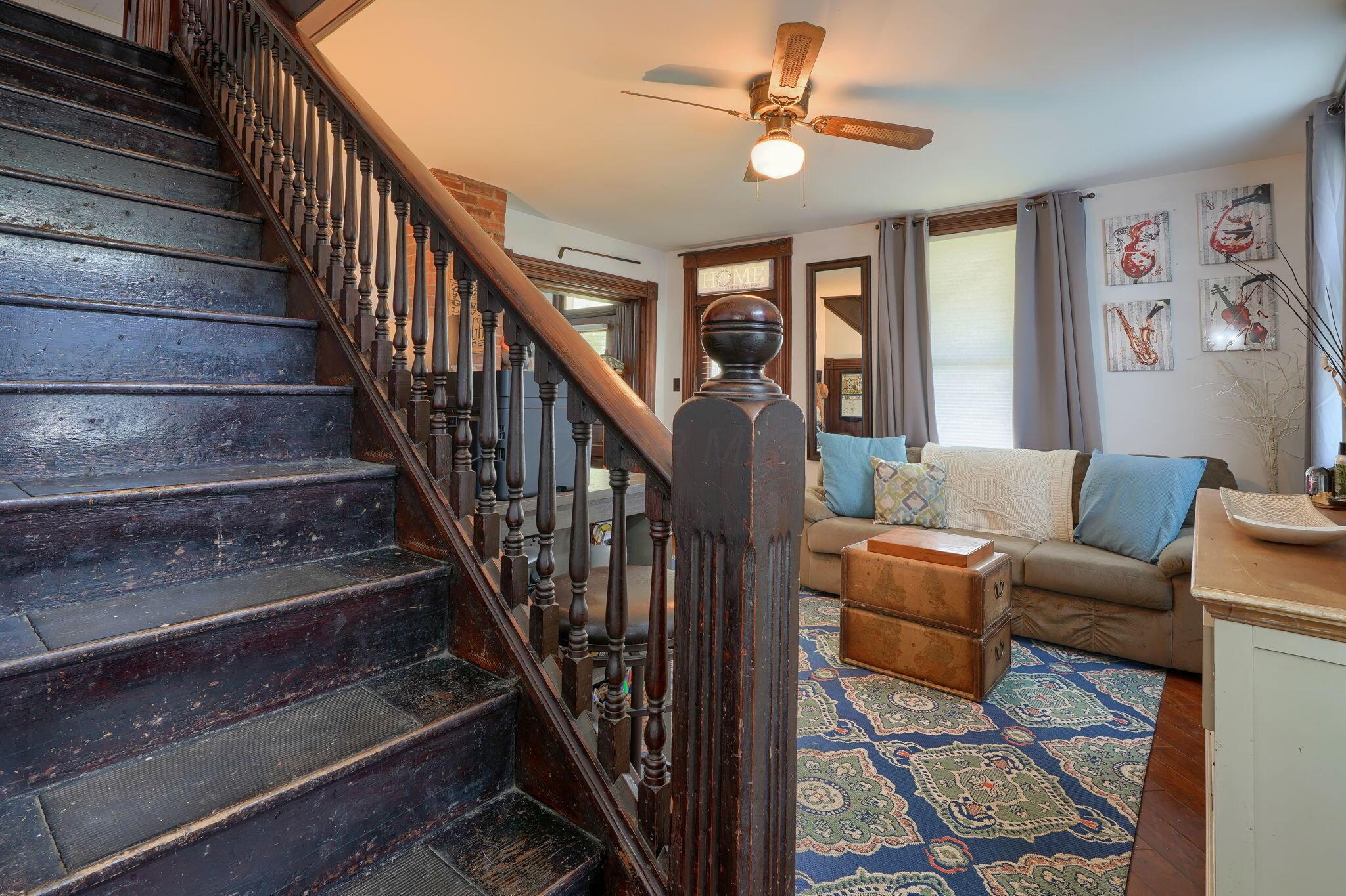 11614 Hayesville Road Kingston, OH 45644 - Photo 20 of 50 Stairway