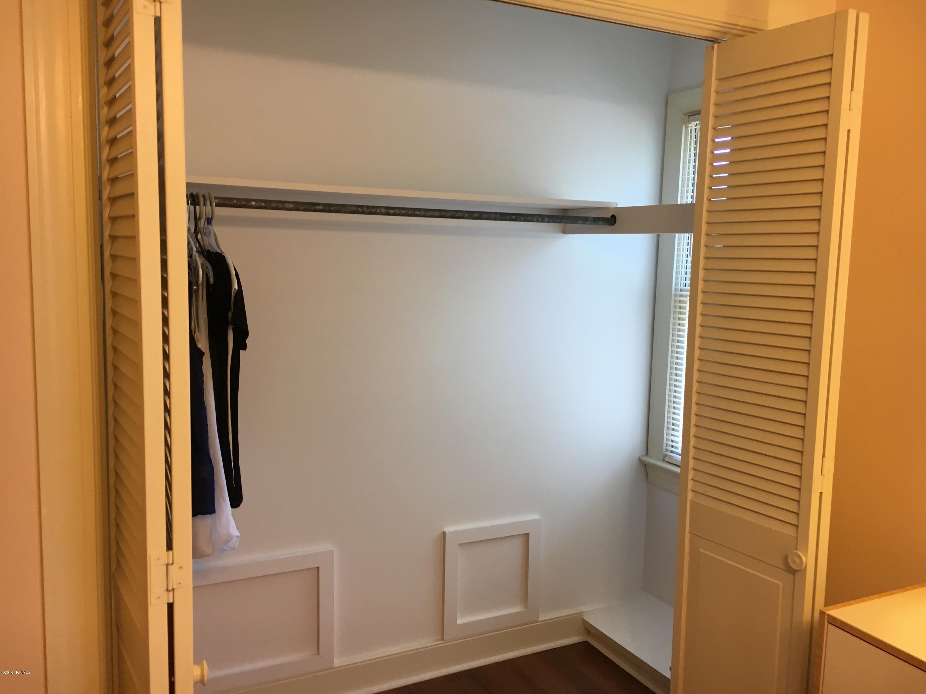 504 Cedarhurst Road Greenville, NC 27834 - Photo 19 of 30 19Bedroom 3 Closet