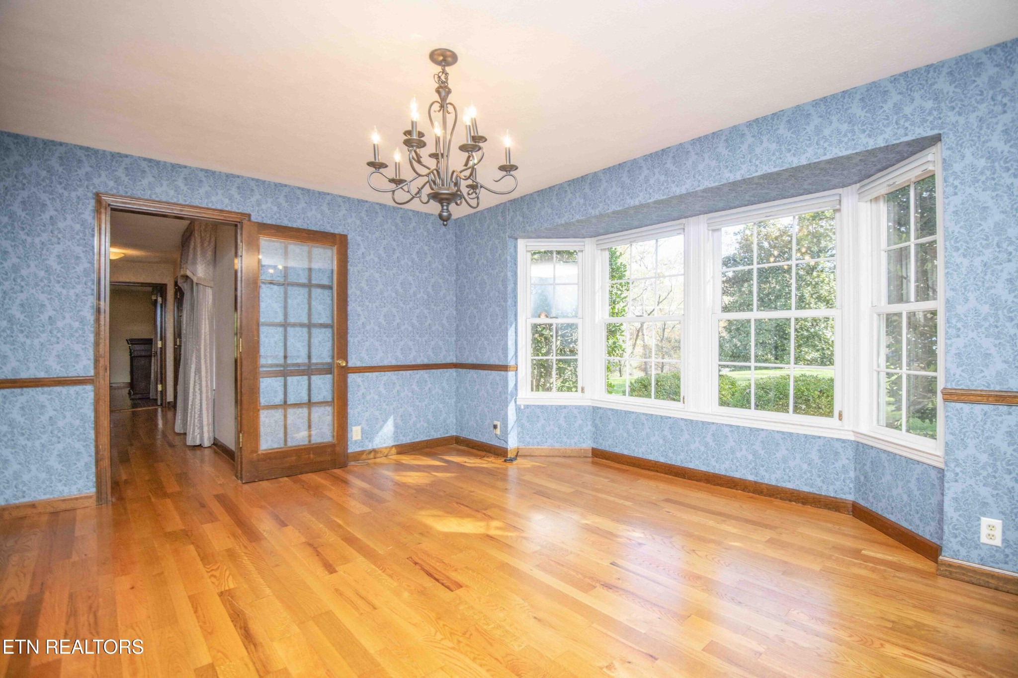 2129 Thompson Road Knoxville, TN 37932 - Photo 14 of 59 Gallery Image 14