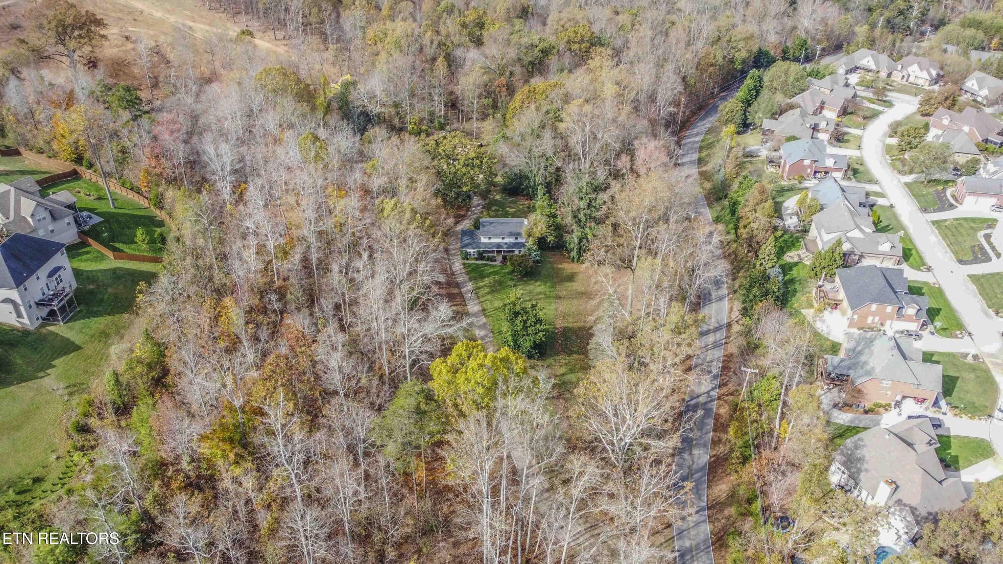 2129 Thompson Road Knoxville, TN 37932 - Photo 56 of 59 Gallery Image 56