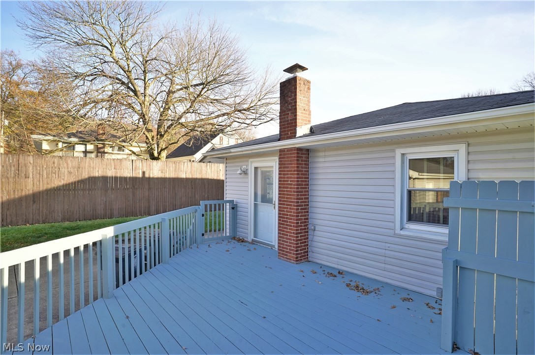 1627 Romona Road Akron, OH 44305 - Photo 28 of 35 Back deck.