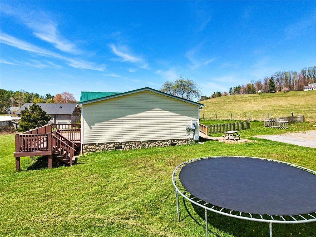 1475 Daniels Run Road Northeast Check, VA 24072 - Photo 55 of 69 Gallery Image 55