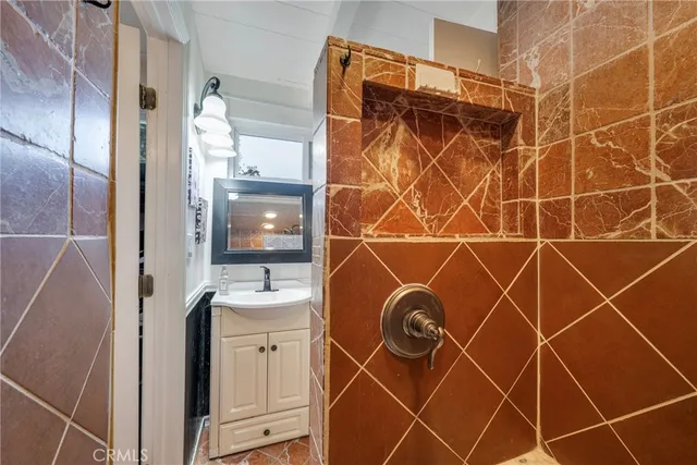 $999,888 | 2500 Santa Ysabel Avenue, Fullerton, CA 92831