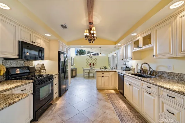 $999,888 | 2500 Santa Ysabel Avenue, Fullerton, CA 92831