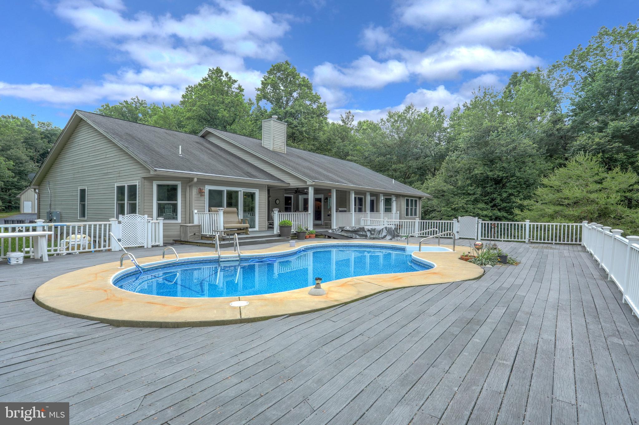 1050 East Butter Road York, PA 17406 - Photo 3 of 45 Back View