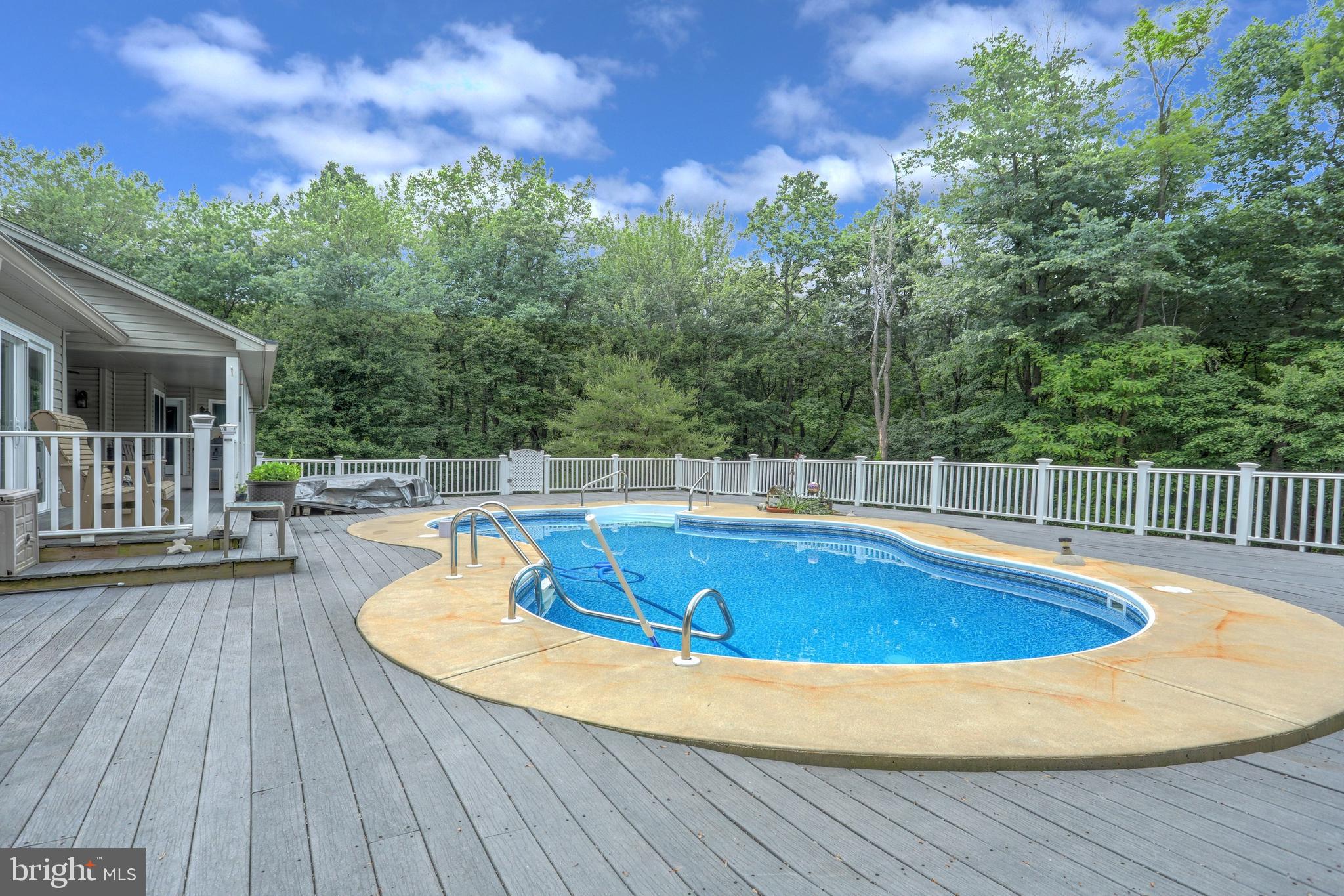 1050 East Butter Road York, PA 17406 - Photo 33 of 45 In Ground Pool