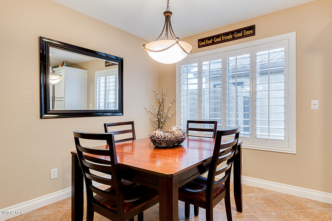 42337 West Venture Road Maricopa, AZ 85138 - Photo 13 of 45 16-Venture