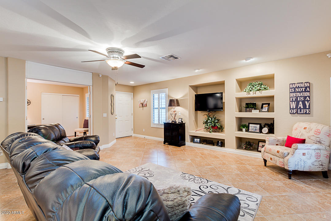 42337 West Venture Road Maricopa, AZ 85138 - Photo 16 of 45 14-Venture