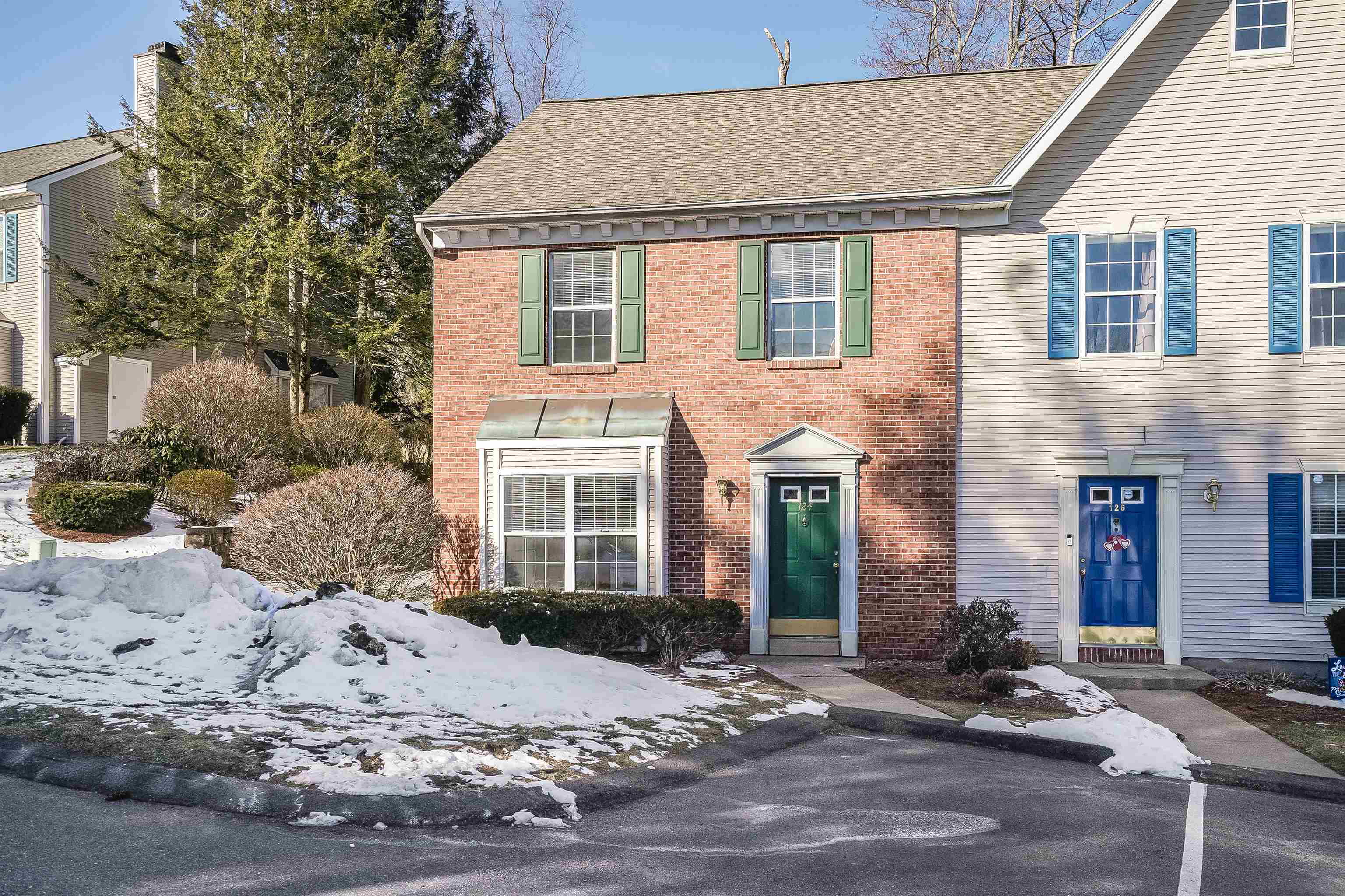 124 Middlesex Road Merrimack, NH 03054 - Photo 1 of 25