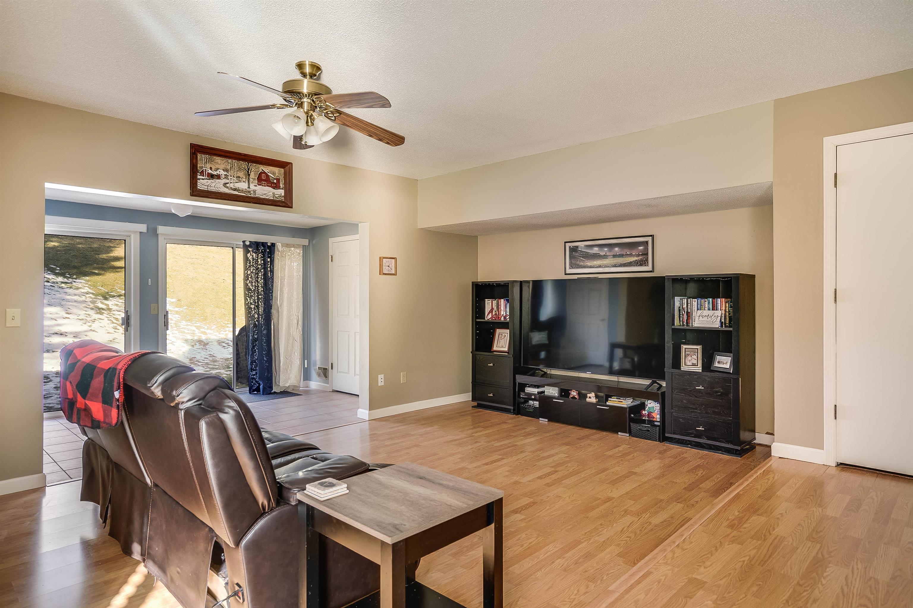 124 Middlesex Road Merrimack, NH 03054 - Photo 23 of 25