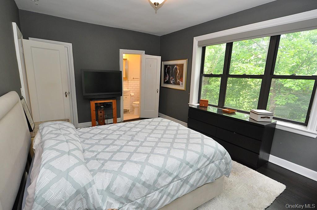143 Garth Road, Unit 4N Scarsdale, NY 10583 - Photo 17 of 45