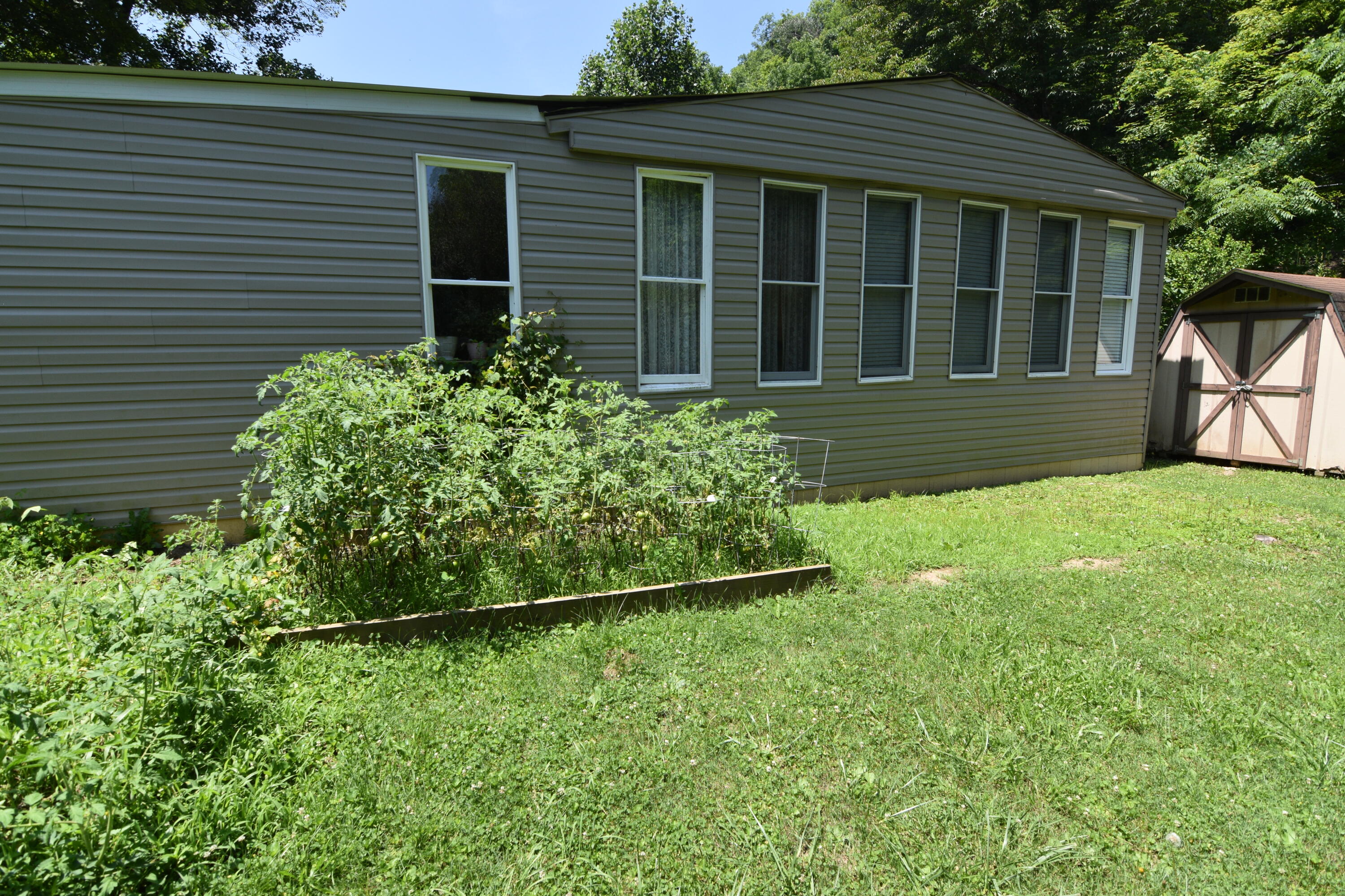 326 Rogers Road Covington, VA 24426 - Photo 29 of 30 Garden