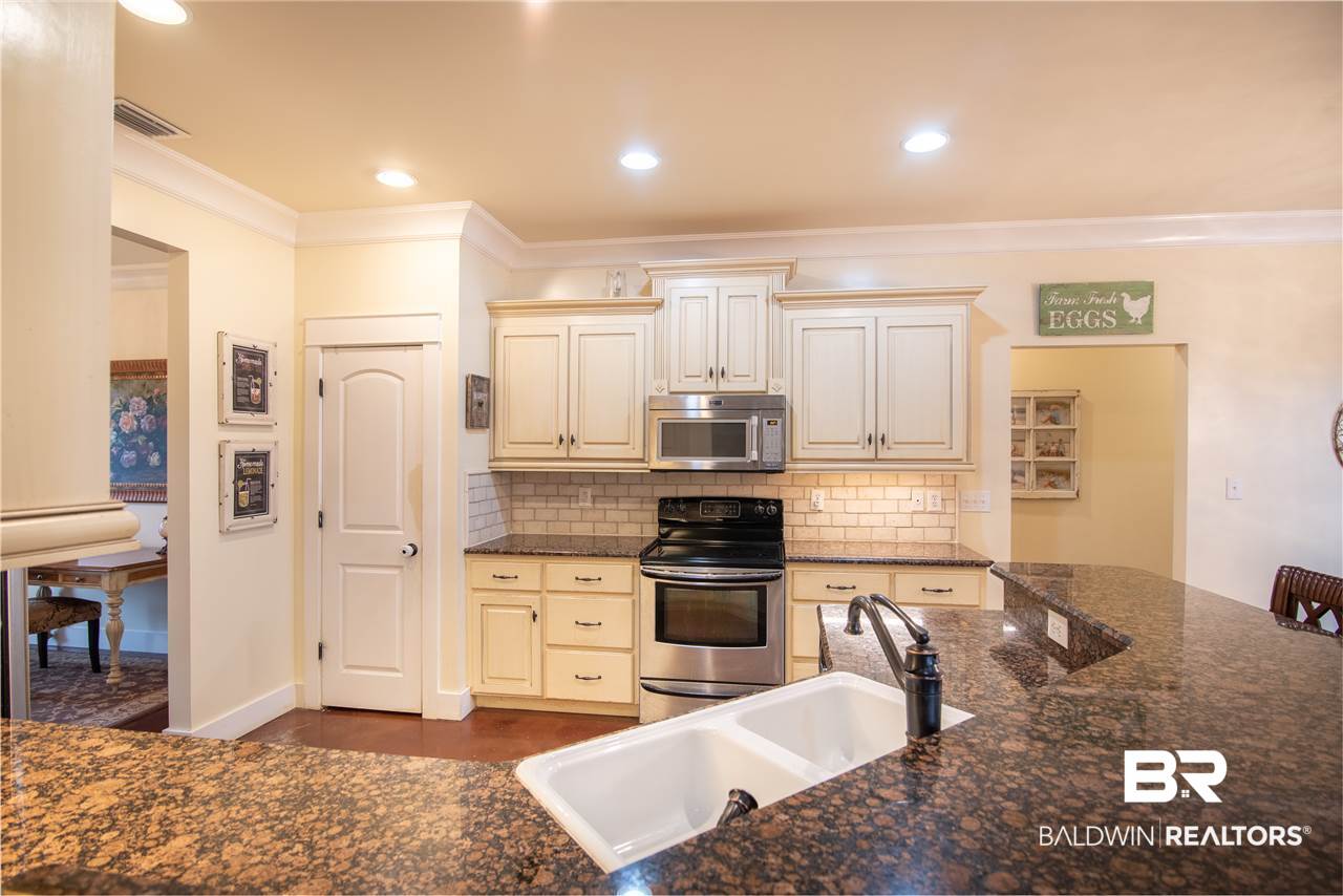 13348 Southworth Road Summerdale, AL 36580 - Photo 9 of 40