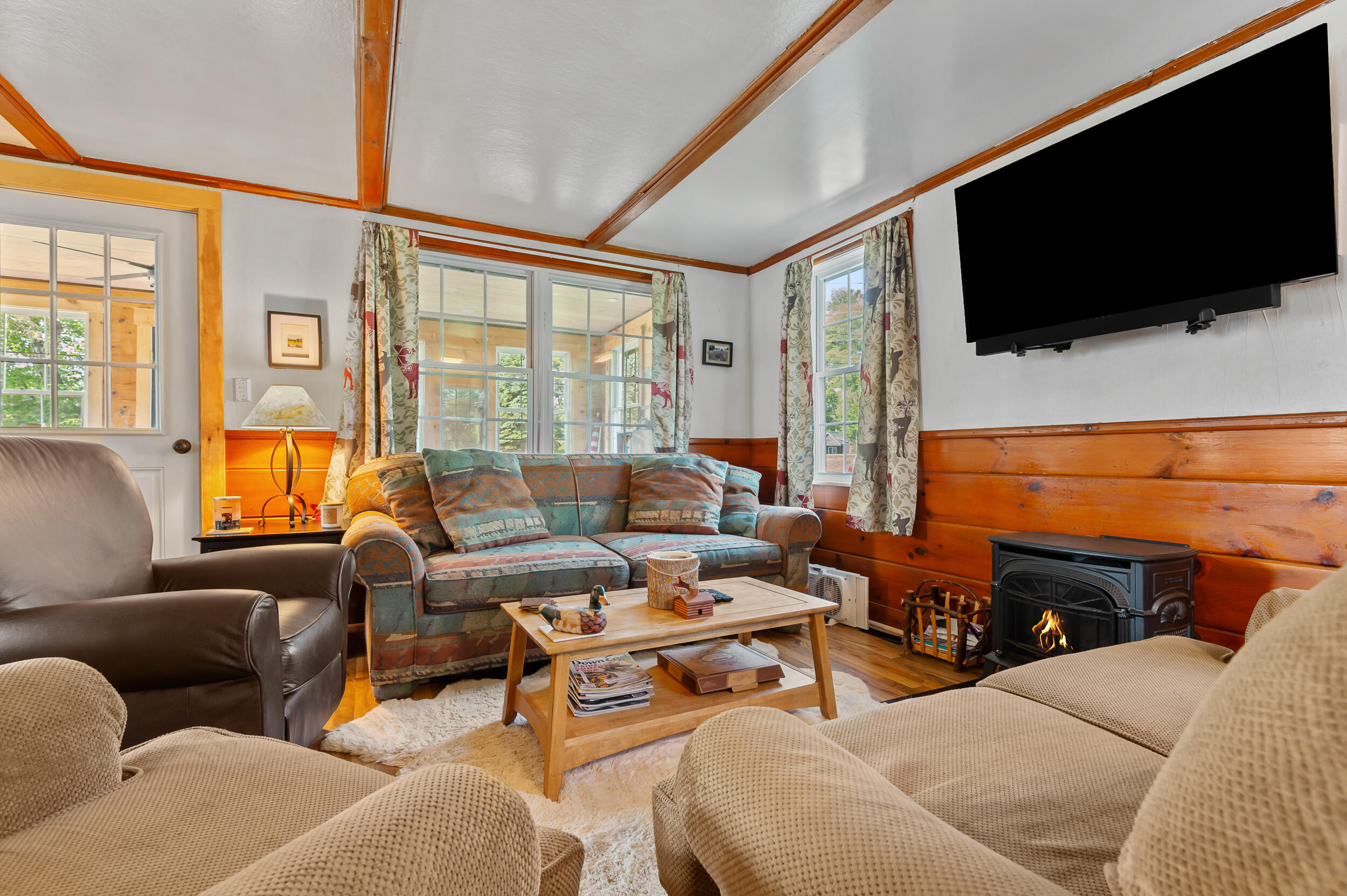 84 Manor Drive Rangeley, ME 04970 - Photo 6 of 48 _JRV1369