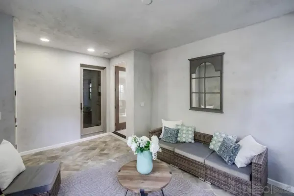 $10,800 | 15562 Bristol Ridge Terrace, San Diego, CA 92127