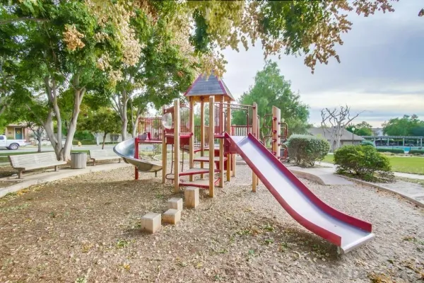 $10,800 | 15562 Bristol Ridge Terrace, San Diego, CA 92127