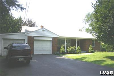 3015 Hecktown Road Bethlehem, PA 18020 - Photo 1 of 8 Gallery Image 1