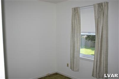 3015 Hecktown Road Bethlehem, PA 18020 - Photo 5 of 8 Gallery Image 5