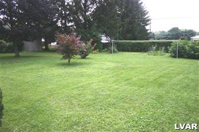 3015 Hecktown Road Bethlehem, PA 18020 - Photo 7 of 8 Gallery Image 7