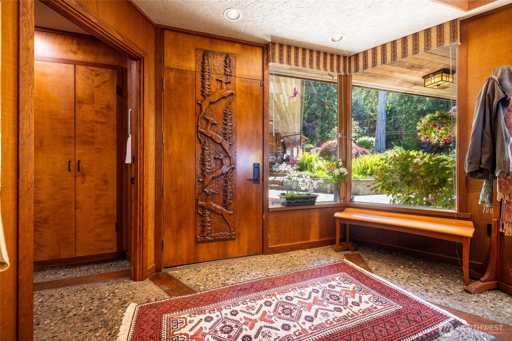 3559 Biz Point Road Anacortes, WA 98221 - Photo 4 of 40
