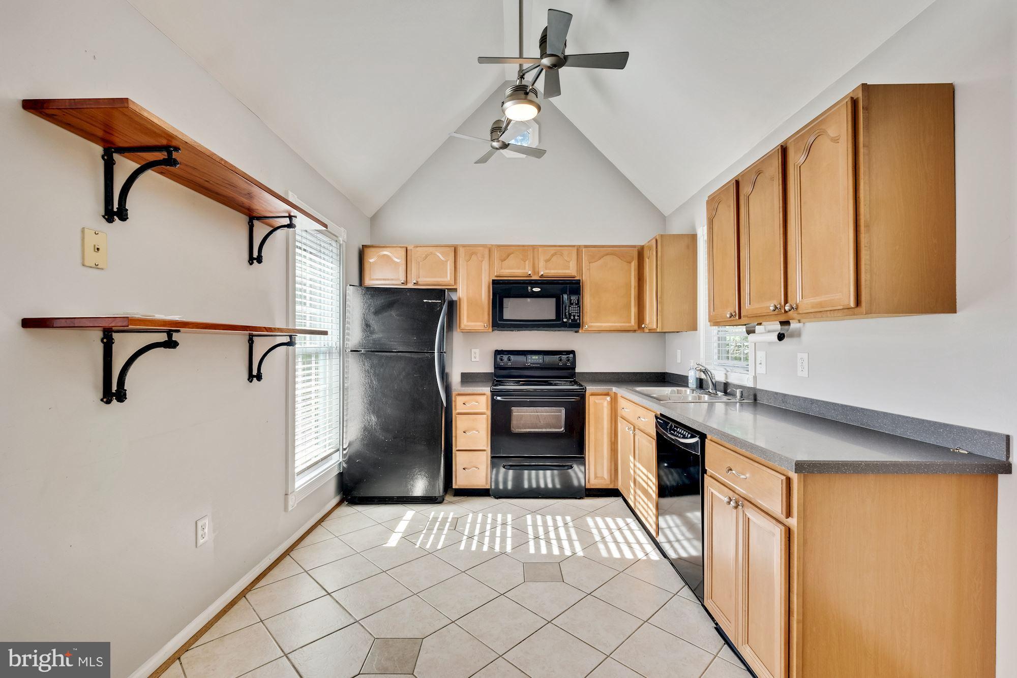 6594 East Lakeridge Road New Market, MD 21774 - Photo 8 of 30