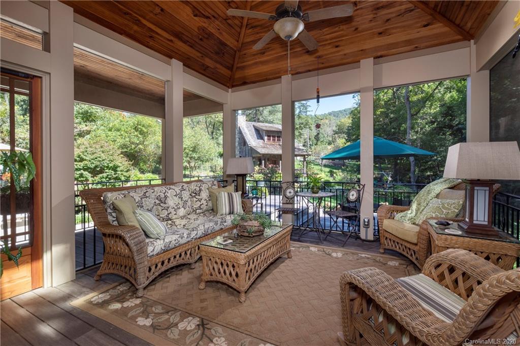 187 Country Club Road Asheville, NC 28804 - Photo 21 of 38 Gallery Image 21
