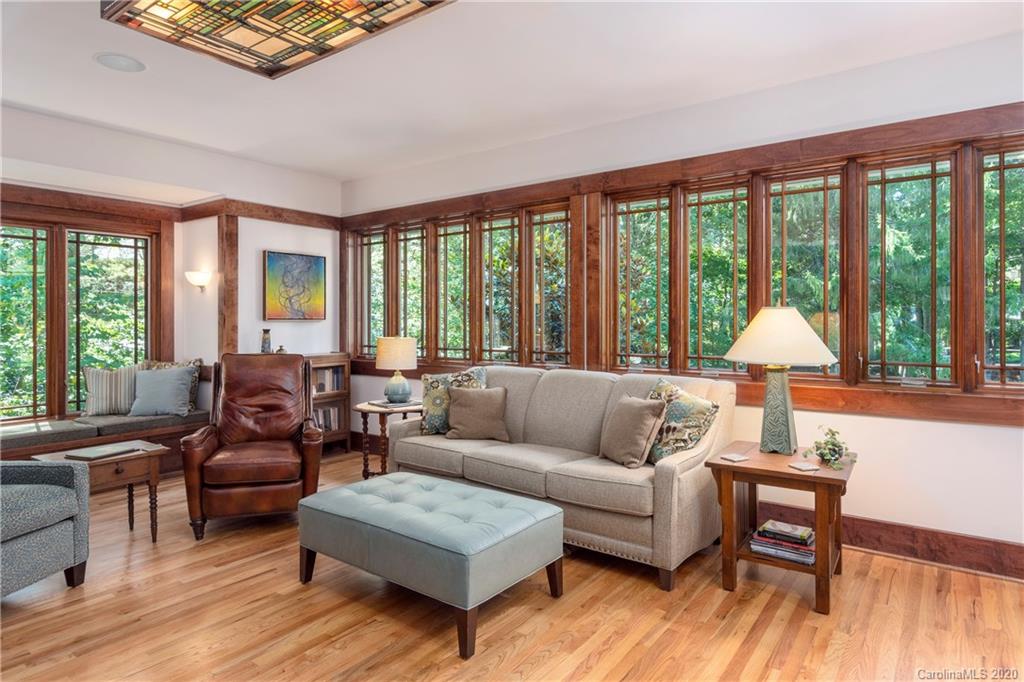 187 Country Club Road Asheville, NC 28804 - Photo 8 of 38 Gallery Image 8