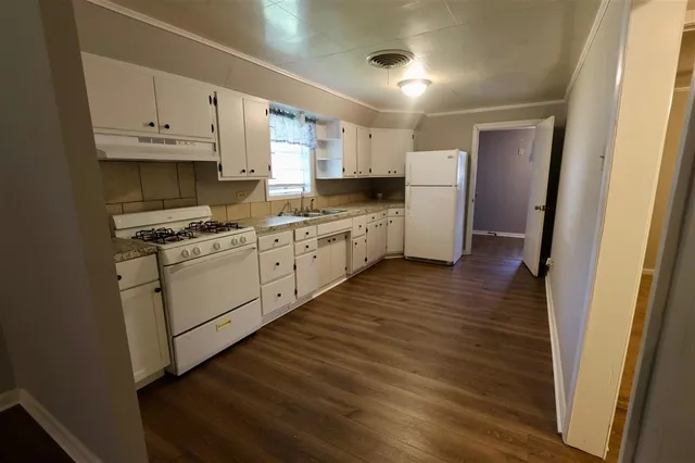 $79,900 | 1424 North Ave K, Crowley, LA 70526