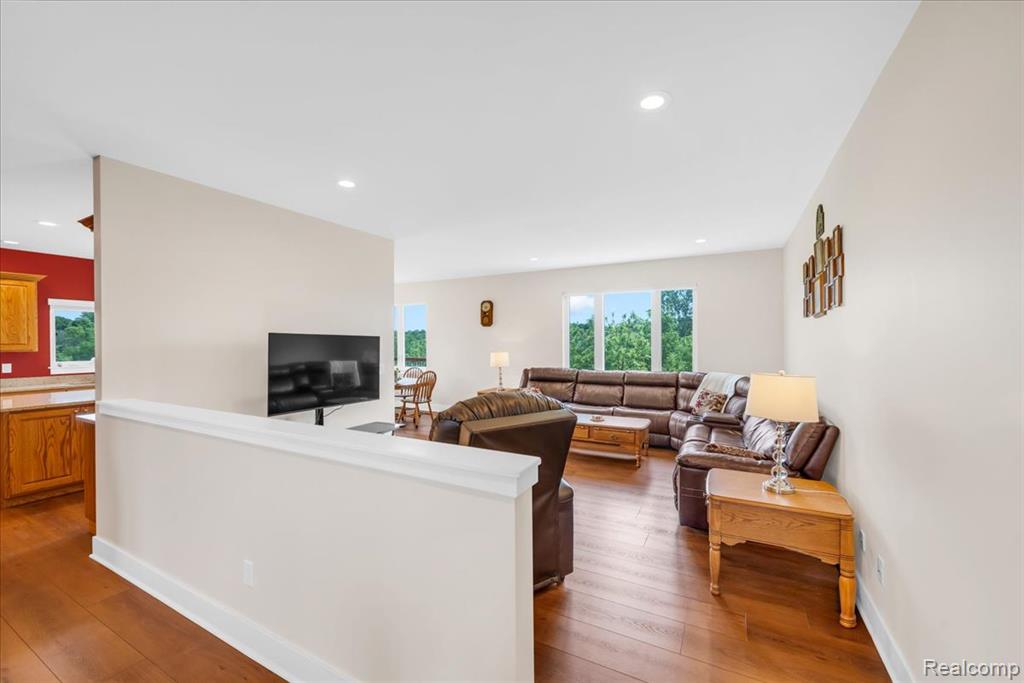 4266 McCandlish Road Grand Blanc, MI 48439 - Photo 13 of 68